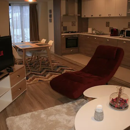 Nathali 16 Apartament *